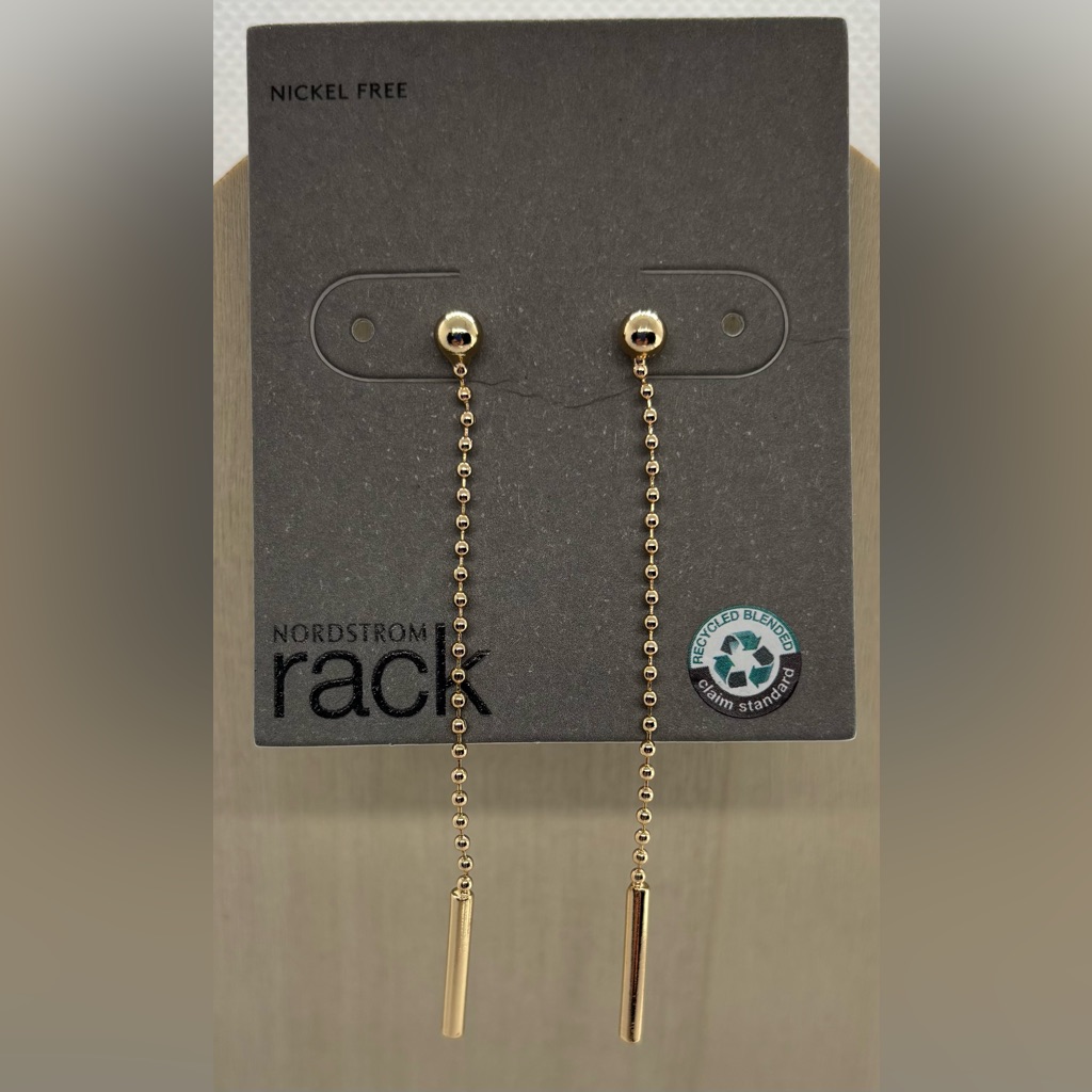 Nordstrom Rack Gold Chain Earrings 8$